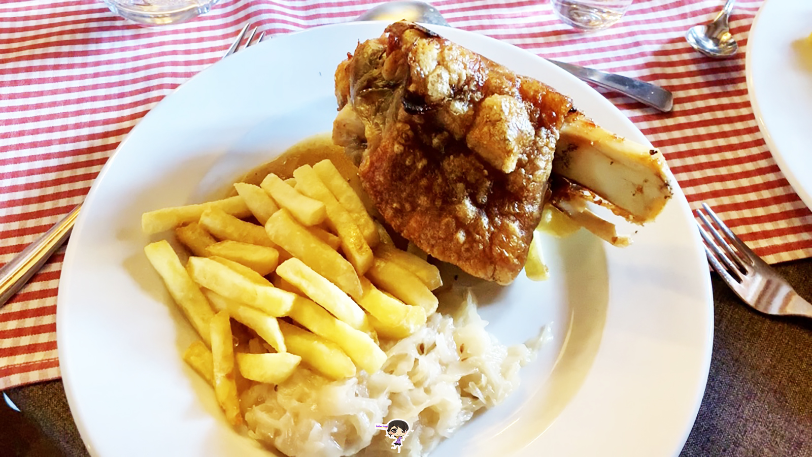 ปราสาทน็อยชวานชไตน์ ต้นแบบปราสาทดิสนีย์แลนด์ที่สวยที่สุด แห่งเยอรมัน , Jubilee Travel, พาสาน แลนด์มาร์คแห่งใหม่