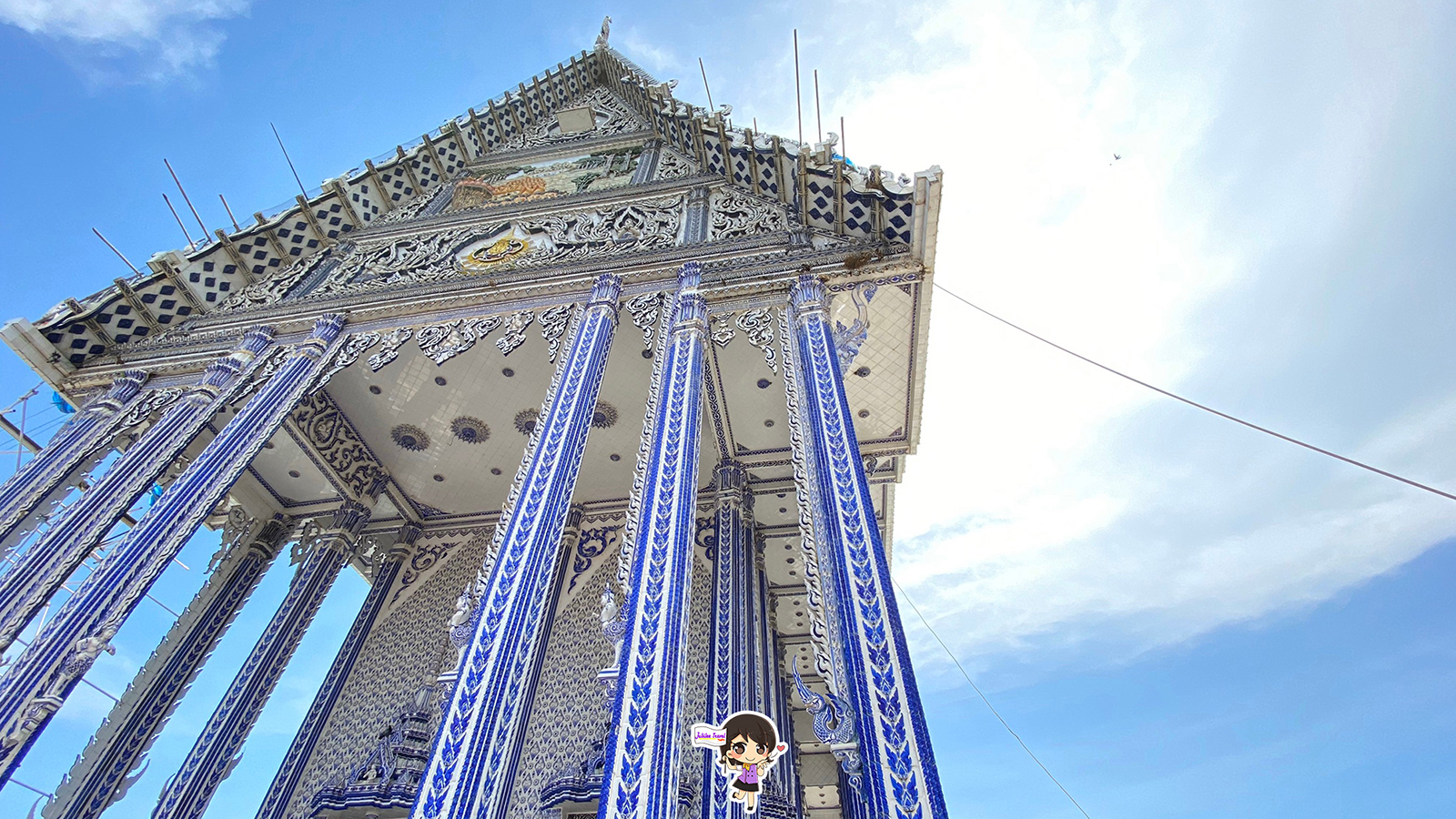 โบสถ์สีน้ำเงิน วัดปากน้ำแขมหนู หรือ โบสถ์เซรามิกสีน้ำเงิน ที่ใครๆก็อยากมา จันทบุรี , Jubilee Travel, พาสาน แลนด์มาร์คแห่งใหม่