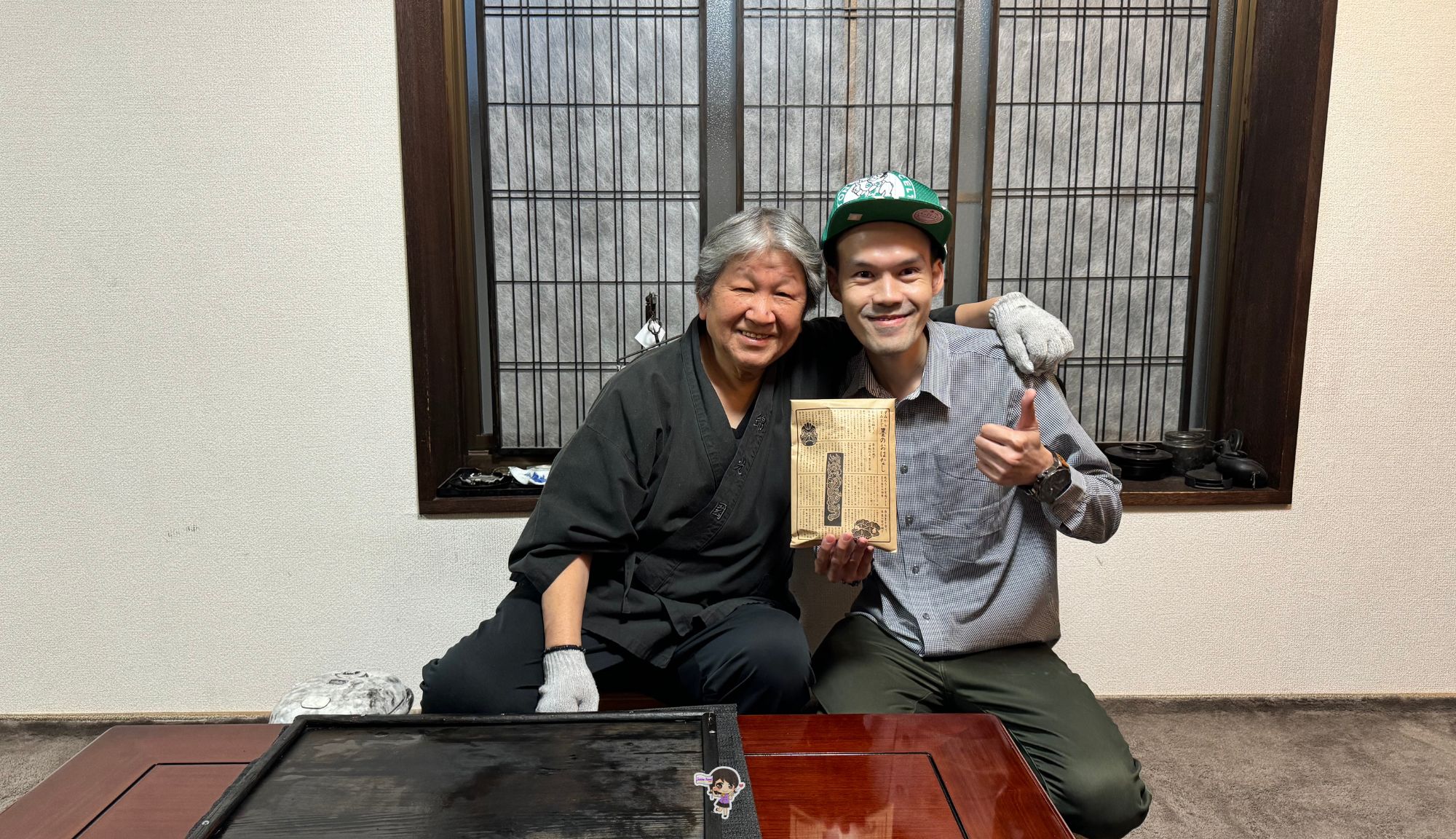 Ink Stick kinkoen Workshop in Kansai : กิจกรรมอวดหมึกที่คันไซ เขียนหมึกฉบับต้นตำหรับ !!! , Jubilee Travel,