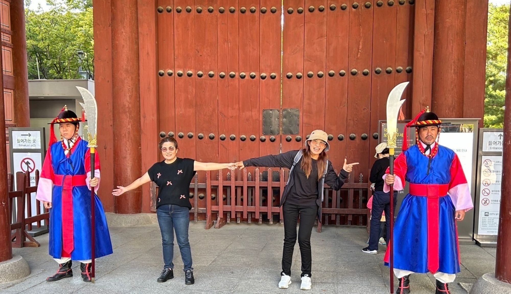 รีวิวขอบคุณจากลูกค้า : ขอบคุณ คุณอาทิยาพันธ์และเพื่อนๆ Tour Korea Seoul Busan 2 - 7 OCT’ 24 , Jubilee Travel,