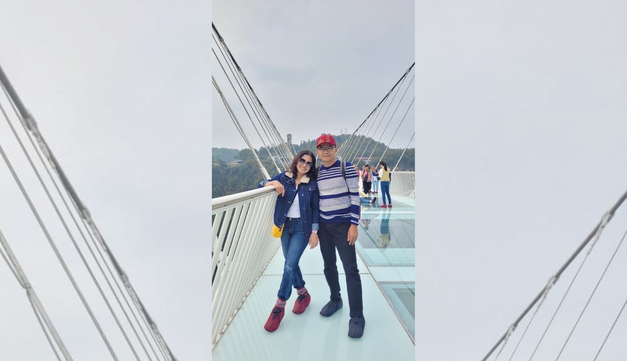 รีวิวจากลูกค้า : ขอขอบคุณ คุณเจี๊ยบและครอบครัว Tour Zhangjiajie China 13 - 17 Oct’ 24 , Jubilee Travel,