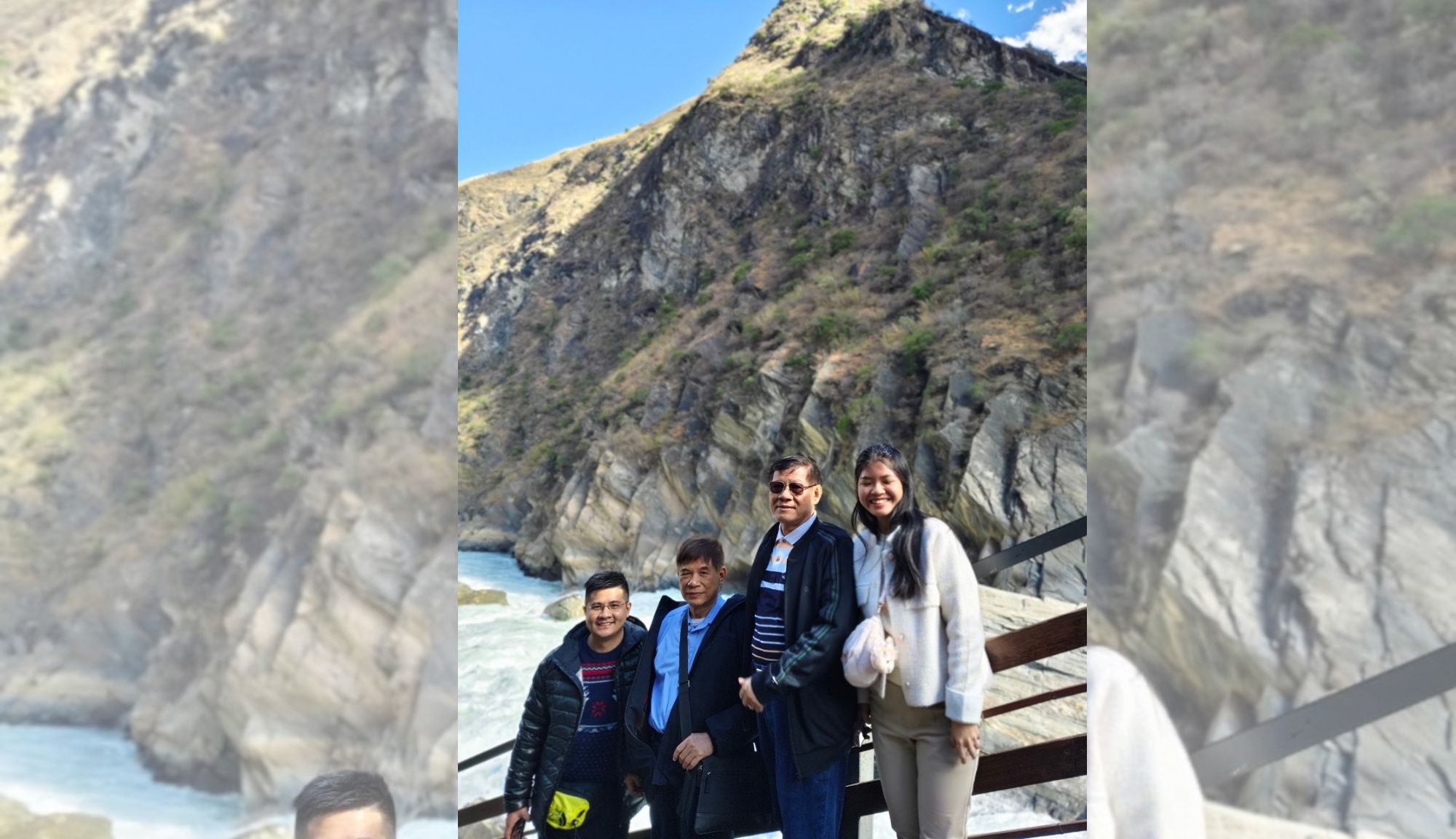 รีวิวจากลูกค้า : ขอขอบคุณ คุณทวีชัยและครอบครัว Tour Kunming China 28 – 2 Jan’ 25 , Jubilee Travel,