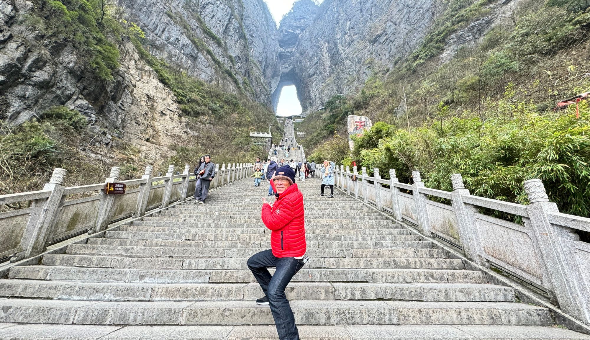 รีวิวจากลูกค้า : ขอขอบคุณ คุณนิภัทร Tour Zhangjiajie China 5 - 10 Dec’ 24 , Jubilee Travel,