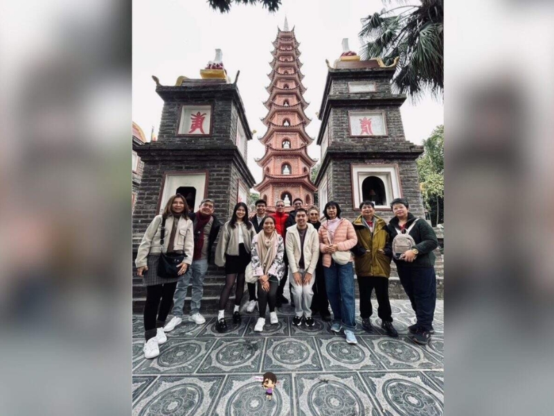 รีวิวจากลูกค้า : ขอขอบคุณ คุณสมชัยและคณะ Tour Vietnam Fansipan 7-10 Feb'25 , Jubilee Travel, Tour Vietnam Fansipan