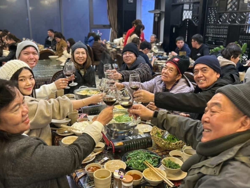 รีวิวจากลูกค้า : ขอขอบคุณ คุณสมชัยและคณะ Tour Vietnam Fansipan 7-10 Feb'25 , Jubilee Travel, Tour Vietnam Fansipan